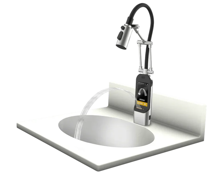 Nasoni smart faucet on a sink